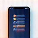 Illustration d'un écran de smartphone avec une icône de personnalisation, symbolisant la flexibilité des options de voyage.